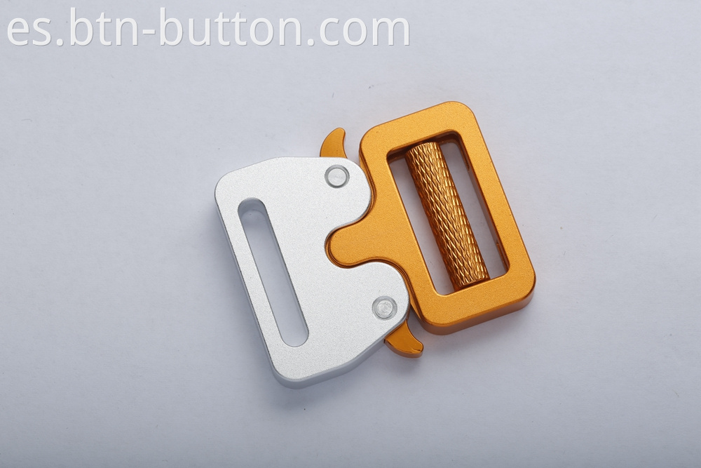 Alloy adjustment buttons for pants